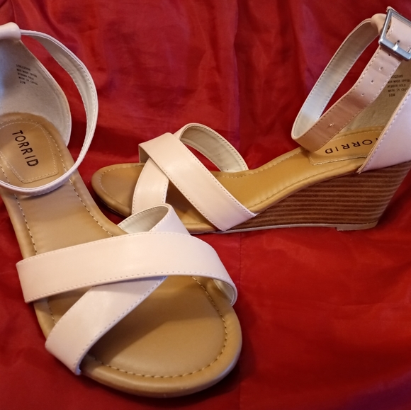 TORRID Women's Blush Pink Crossover Strap Wedge - Picture 1 of 8